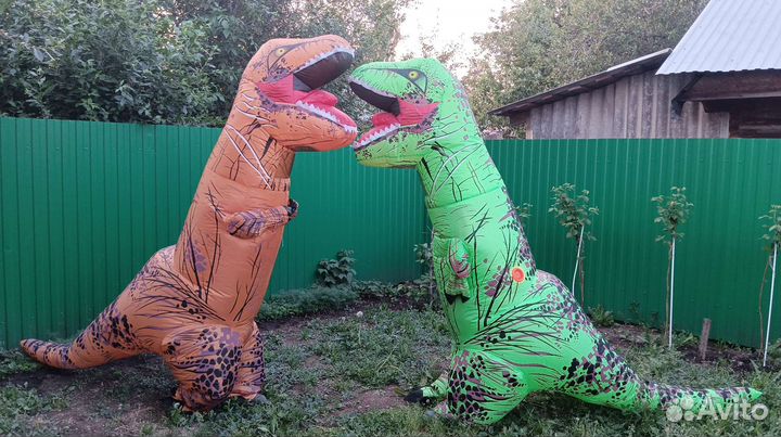 Надувной костюм динозавра ростовая кукла