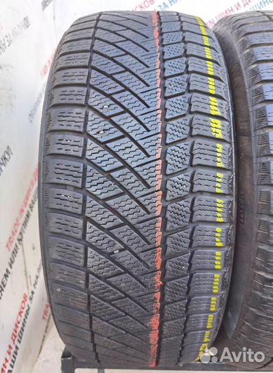 Continental ContiVikingContact 6 205/50 R17 93W