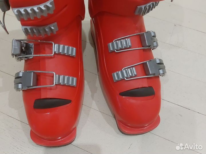 Горнолыжные ботинки детские 23
