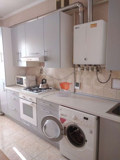 1-к. квартира, 37,5 м², 1/3 эт.