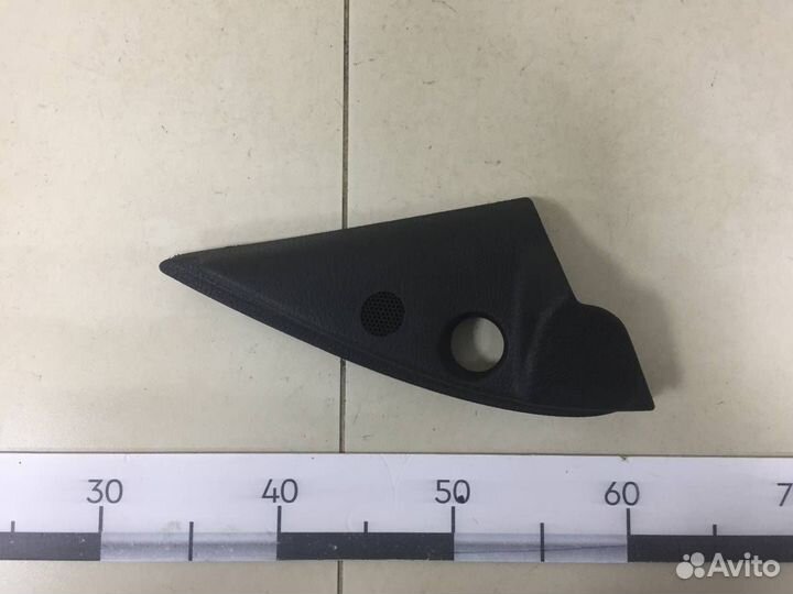 Крышка зеркала внутренняя правая Peugeot 206 1998