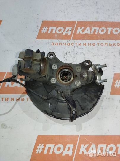 Кулак передний левый Volkswagen Golf 6 2010