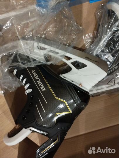 Коньки хоккейные Bauer Supreme M40 SR