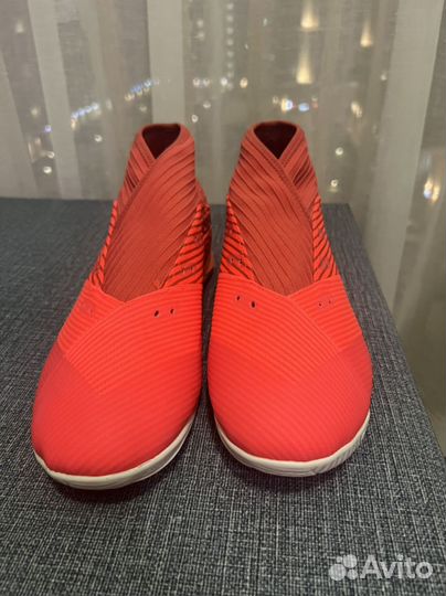 Бутсы adidas nemeziz, 28 см