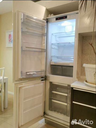 Холодильники б/у