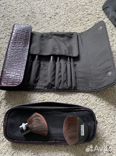 Кисти набор в чехле с косметичкой