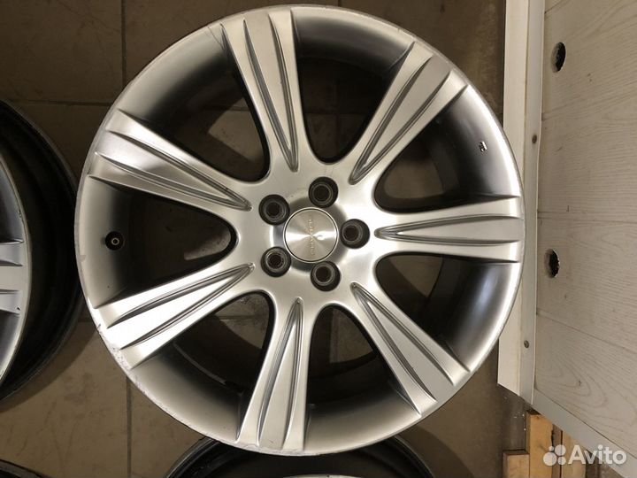 Оригинальные диски Subaru R18 made in japan