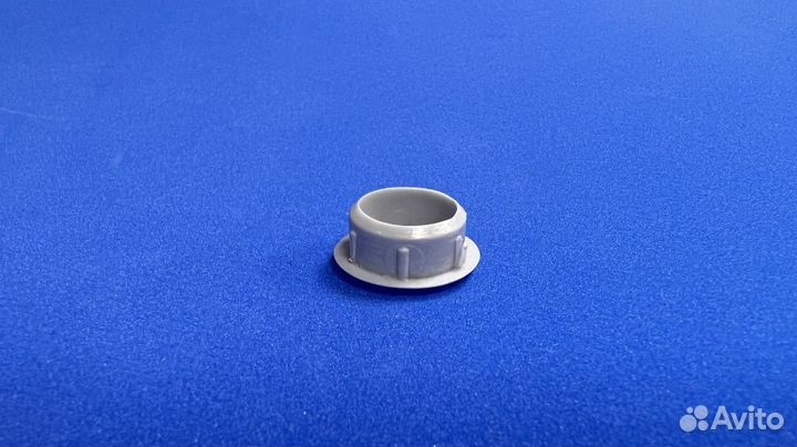 Заглушка круглая св.серая d16 пластиковая (для п