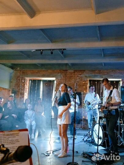 Уроки вокала педагог