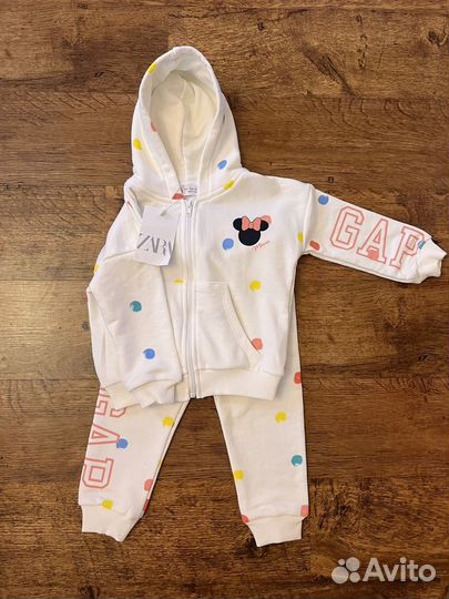 Костюм детский zara новый