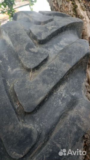 Шины тракторные б/у