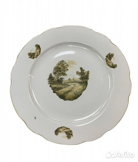 Набор тарелок фарфоровых.Дулево