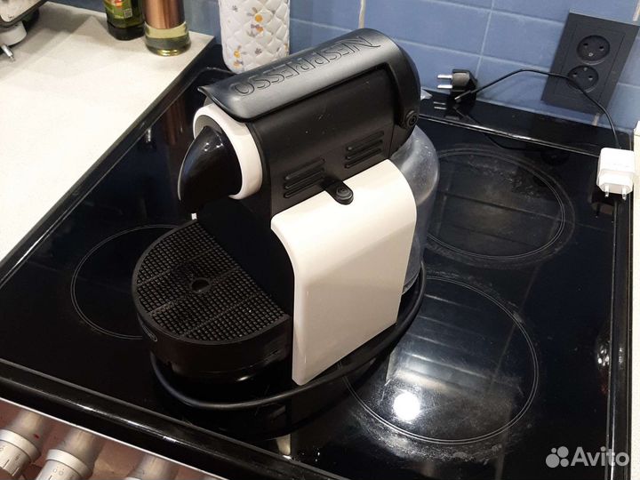 Кофемашина delonghi nespresso