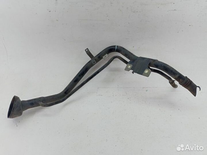 Горловина топливного бака Nissan X-Trail NT30 QR20