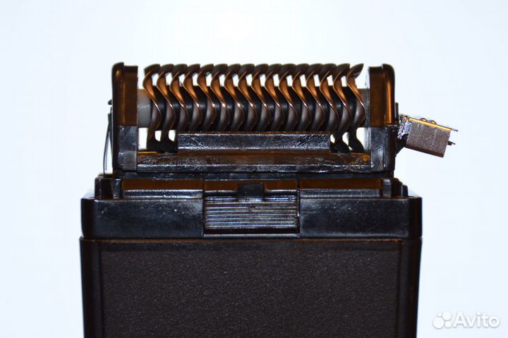 Коллекционная эл.бритва редкой конструкции Харьков