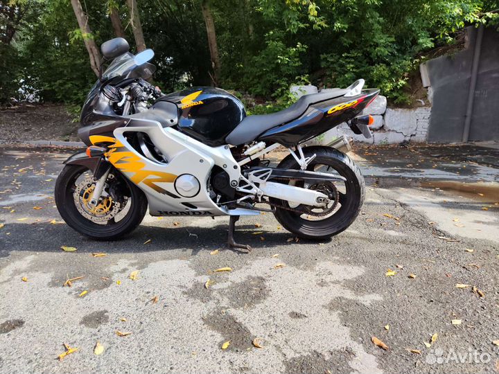 Honda CBR 600F4