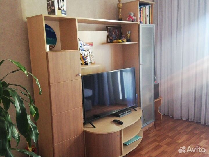 Стенка под тв