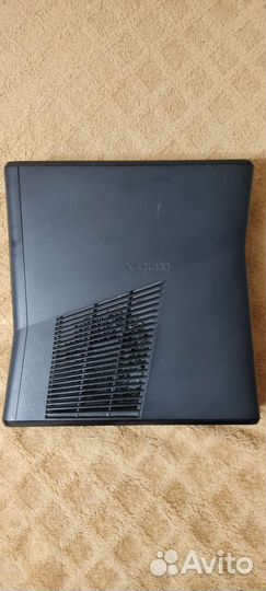 Xbox 360 500 Гб freeboot 86 игр
