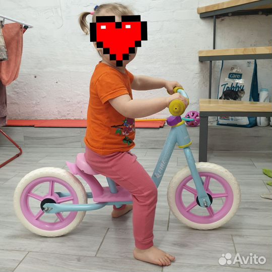 Беговел, колеса 12