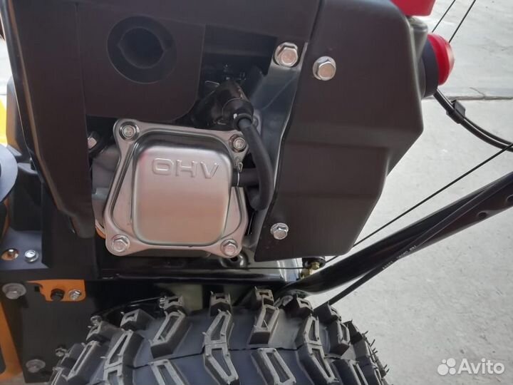 Снегоуборщик Cub Cadet 524 SWE