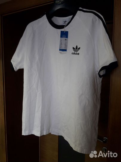 Футболка adidas Originals 3-Stripes Tee