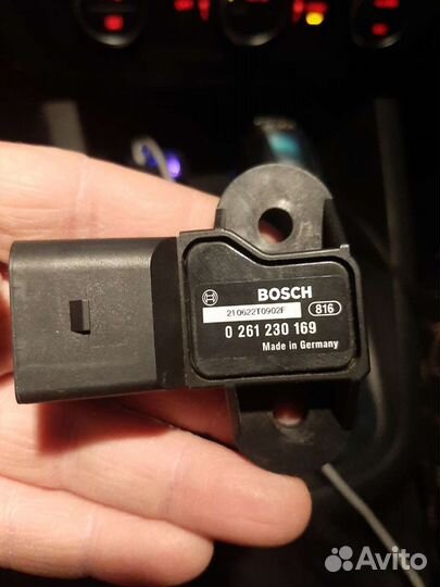 Датчик давления воздуха наддува Wolksvagen