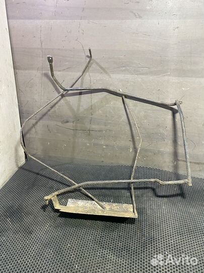 Кронштейн запаски Hyundai Santamo Сантамо