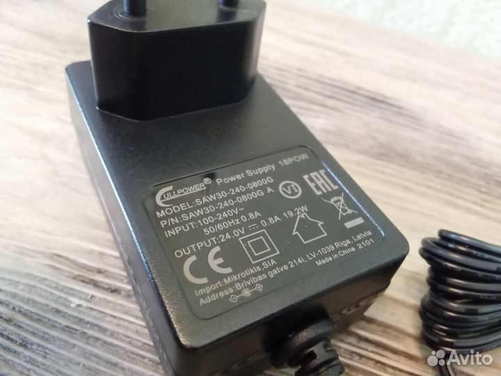 Блок питания 24V 0.8A 18POW SAW30-240-0800G новый