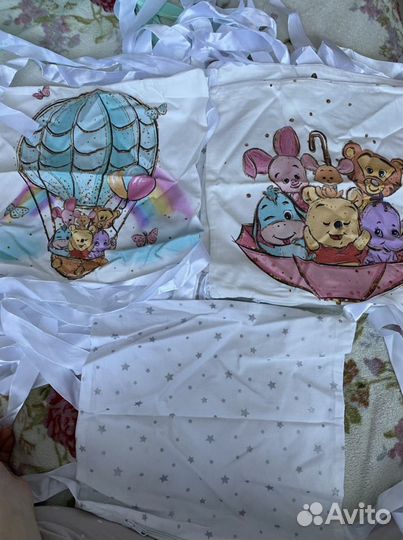 Бортики и комплект постельного белья в детскую кро