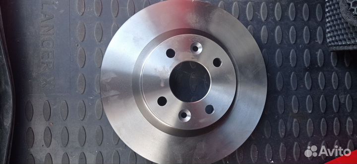 Тормозные диски Brembo