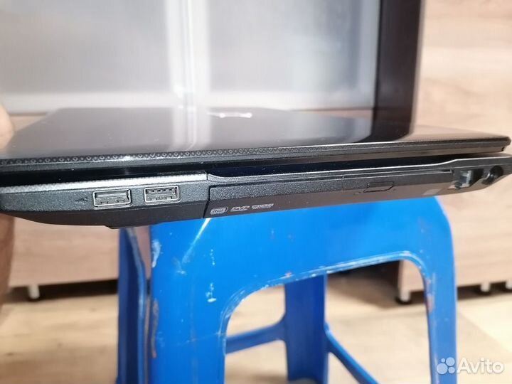 Ноутбук Packard bell Easy note LS