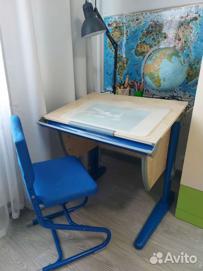 Стол (парта) и стул для учёбы Дэми