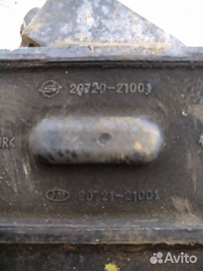 Опора двигателя правая Ssangyong Rodius D27DT 2012