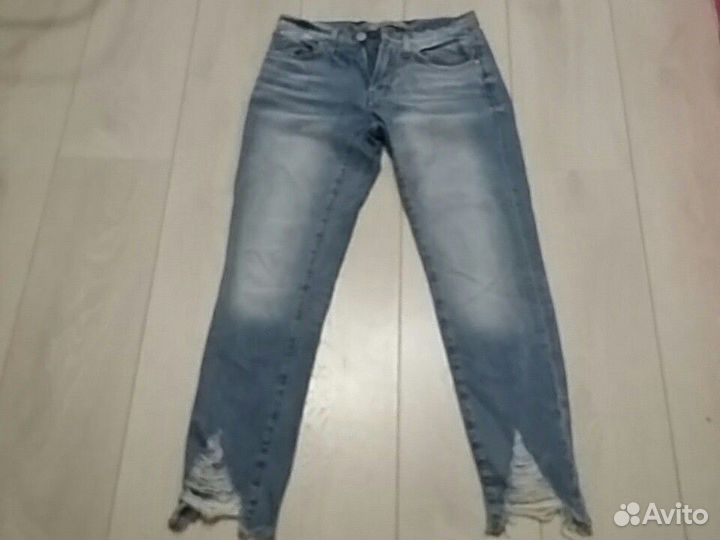 Джинсы