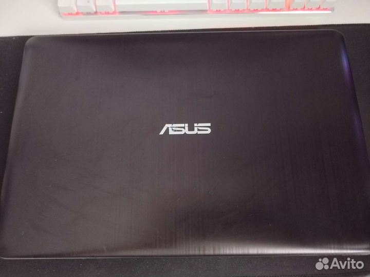Ноутбук Asus X540/i3-6006/8gb/ssd480/GeForce 920mx