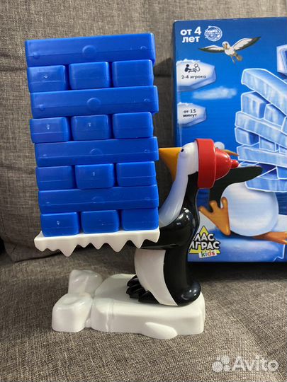 Игра падающая башня «Льдины пингвина»