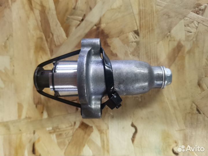 Натяжитель цепи грм Yamaha fz6s2