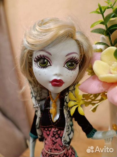 Кукла Монстер Хай Лагуна Блю базовая