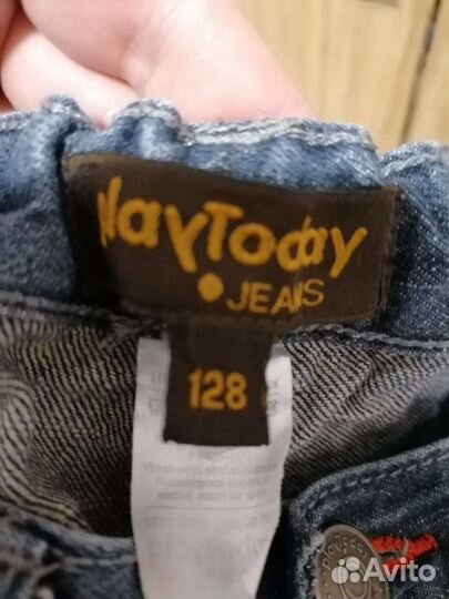 Продам комплект на мальчика 8-9 лет