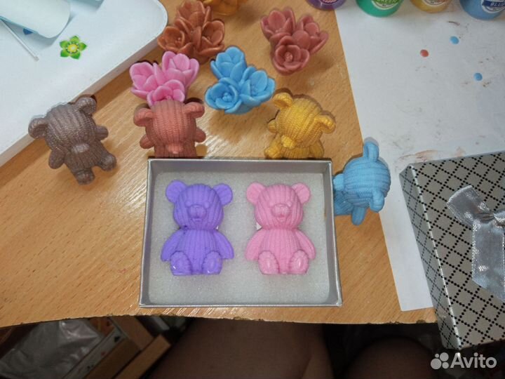 Мишки и цветы