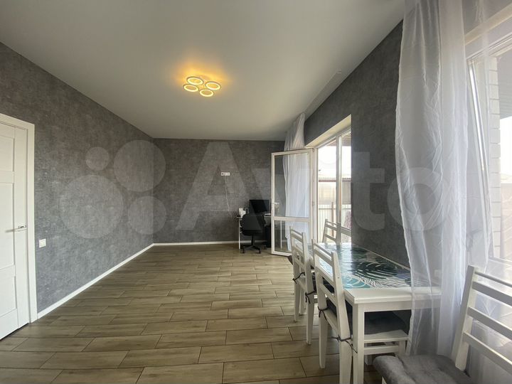 Коттедж 104 м² на участке 3 сот.