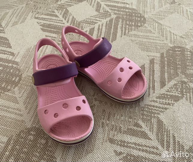 Сандалии crocs c9