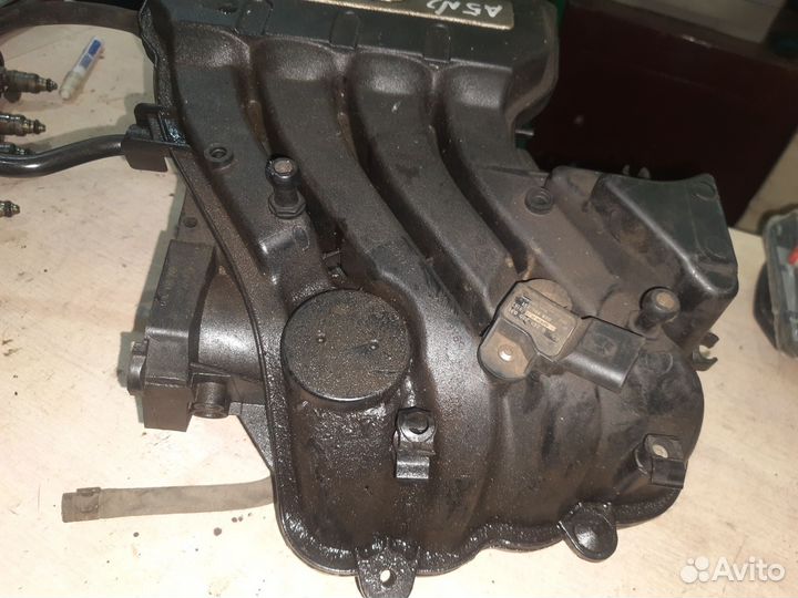 Впускной коллектор Octavia A5 bse