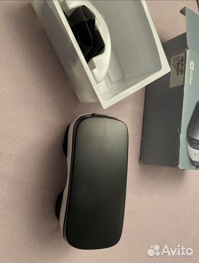 Новые Очки виртуальной реальности Samsung Gear VR