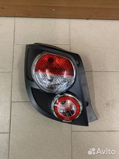 Aveo T300 5D Фонарь левый новый не оригинал