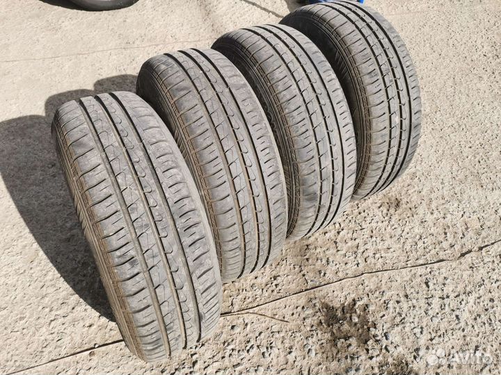 Dunlop SP StreetResponse 195/65 R15