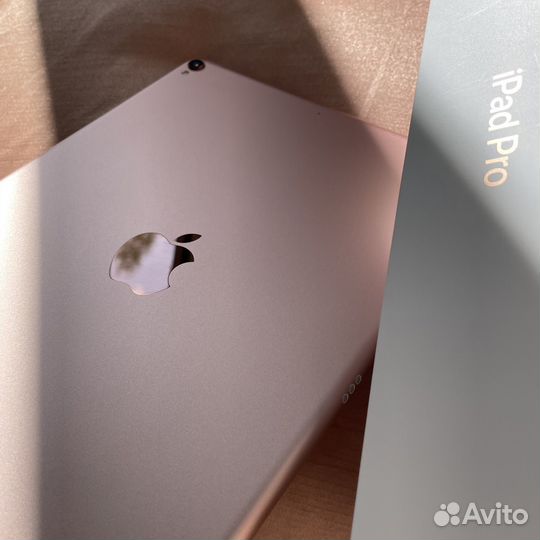 iPad Pro 10.5 64 wifi 120гц