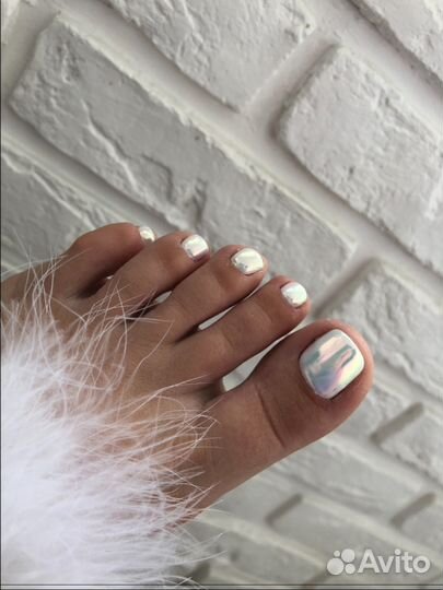 Аппаратный маникюр