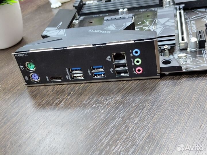 Материнская плата Gigabyte X570 Gaming X AM4