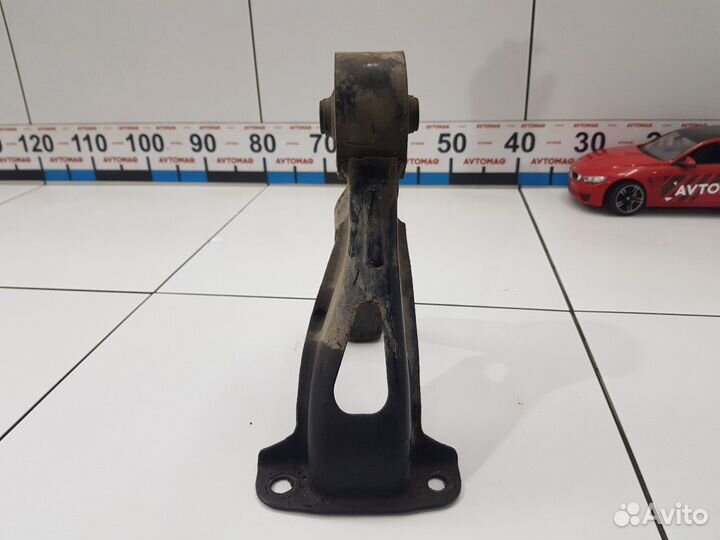 Опора двигателя (задняя)